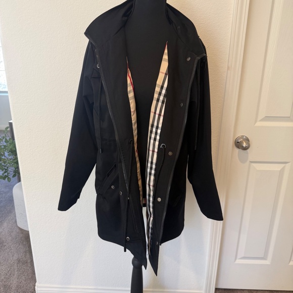 Women's Winter light weight jacket - Picture 4 of 9